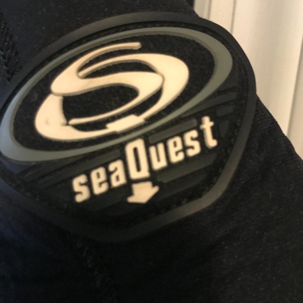 SeaQuest Scuba  Diving Full Nylon Neoprene Titanium 7mm Wet Suit Small